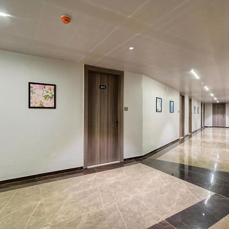Hotel Sparsh Divine 아흐메다바드 외부 사진