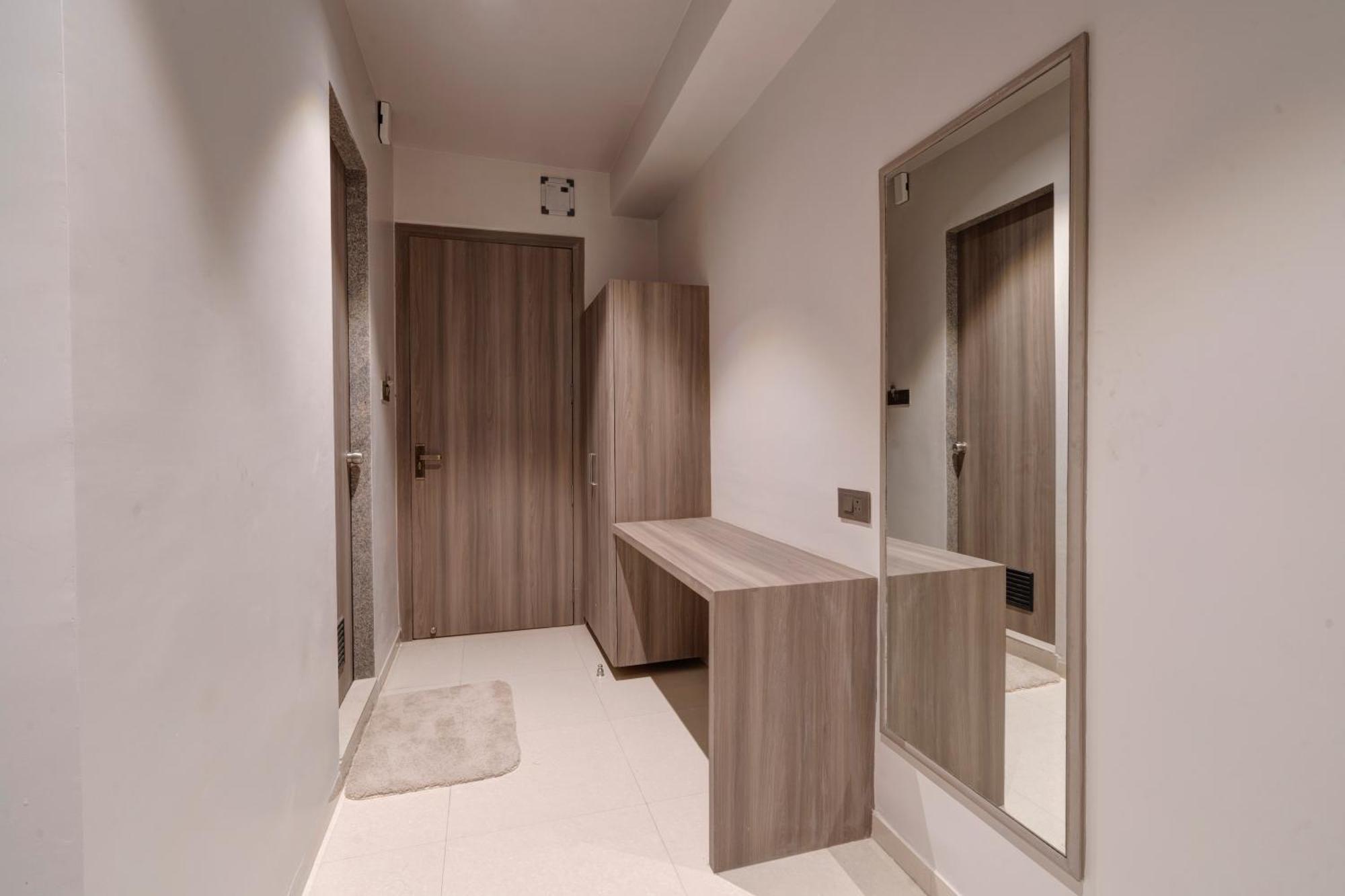 Hotel Sparsh Divine 아흐메다바드 외부 사진